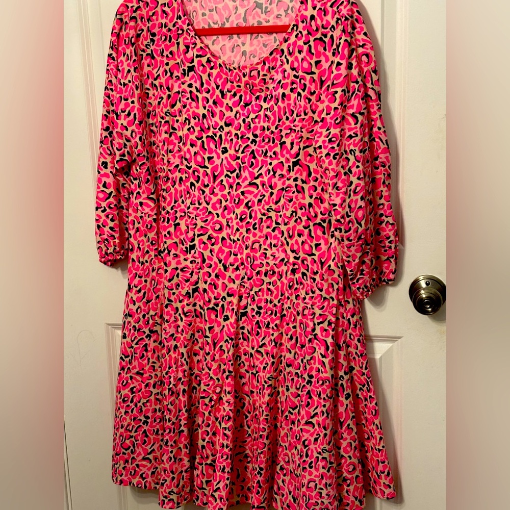 Fun leopard Lilly dress for work or a special occasion nwt